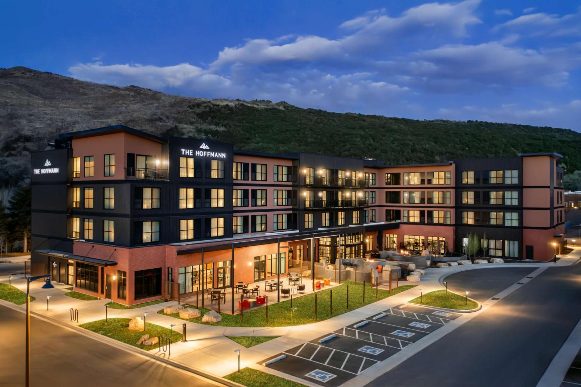 The Hoffmann Hotel Basalt Aspen Tapestry Collection Hilton Buitenkant foto